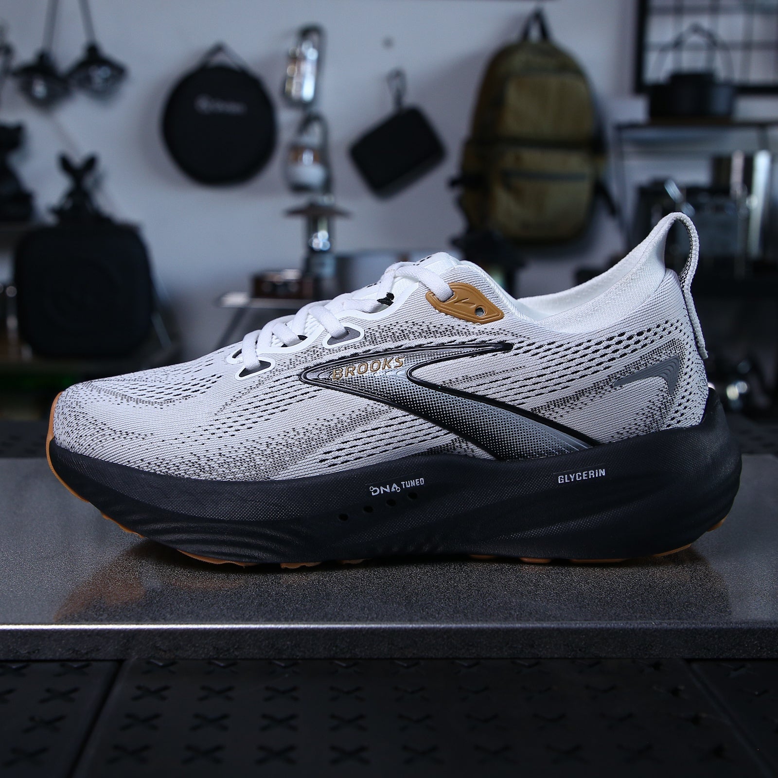Brooks Glycerin 22