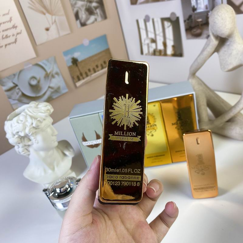 Paco Rabanne gift set box back with ingredients
