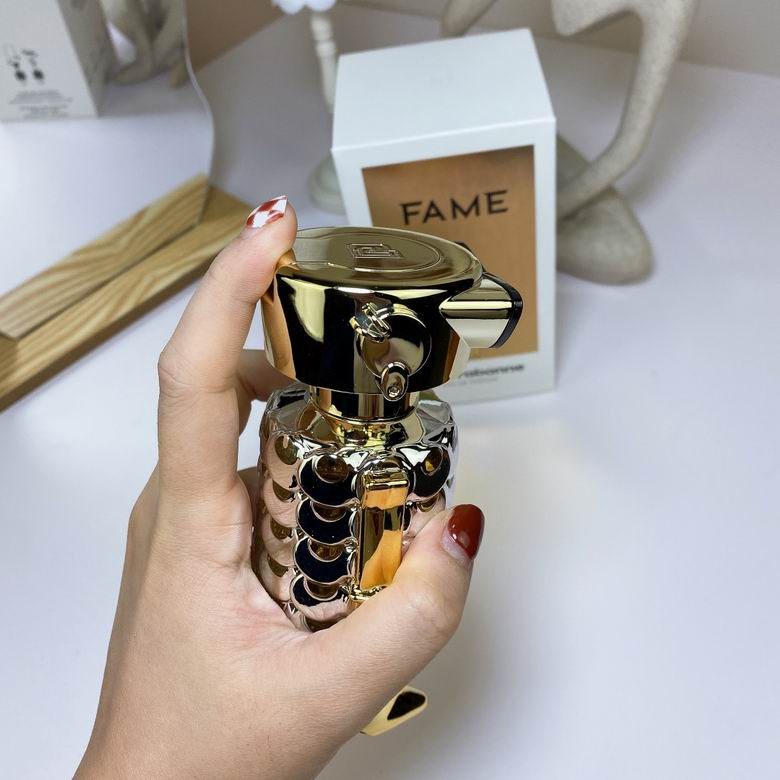 Fame robot bottle front view