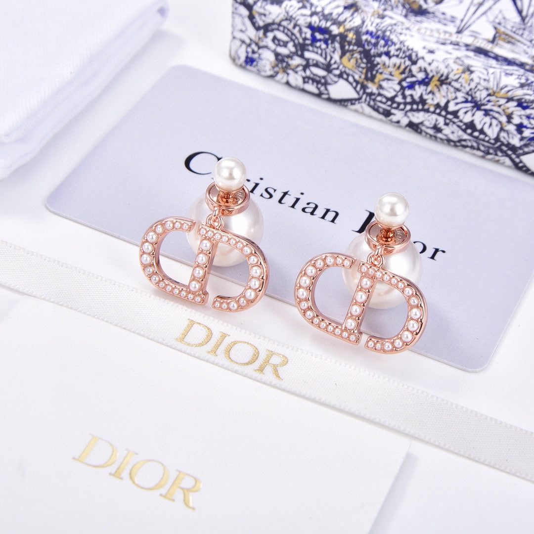 18K Dior 30 Montaigne Earrings