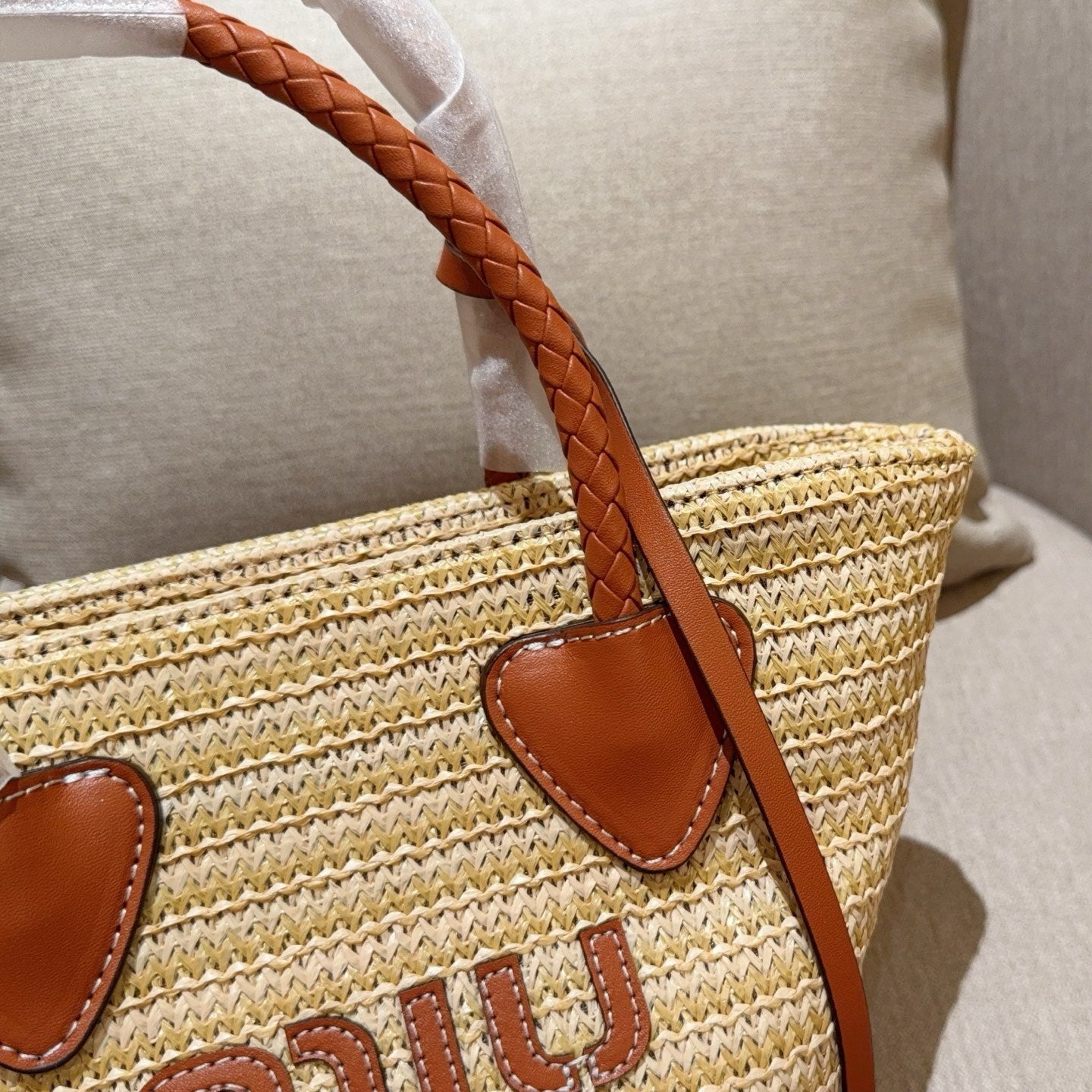 PALMETTO TOTE BAG 18 IN BEIGE WOVEN RAFFIA BROWN CALFSKIN TRIM