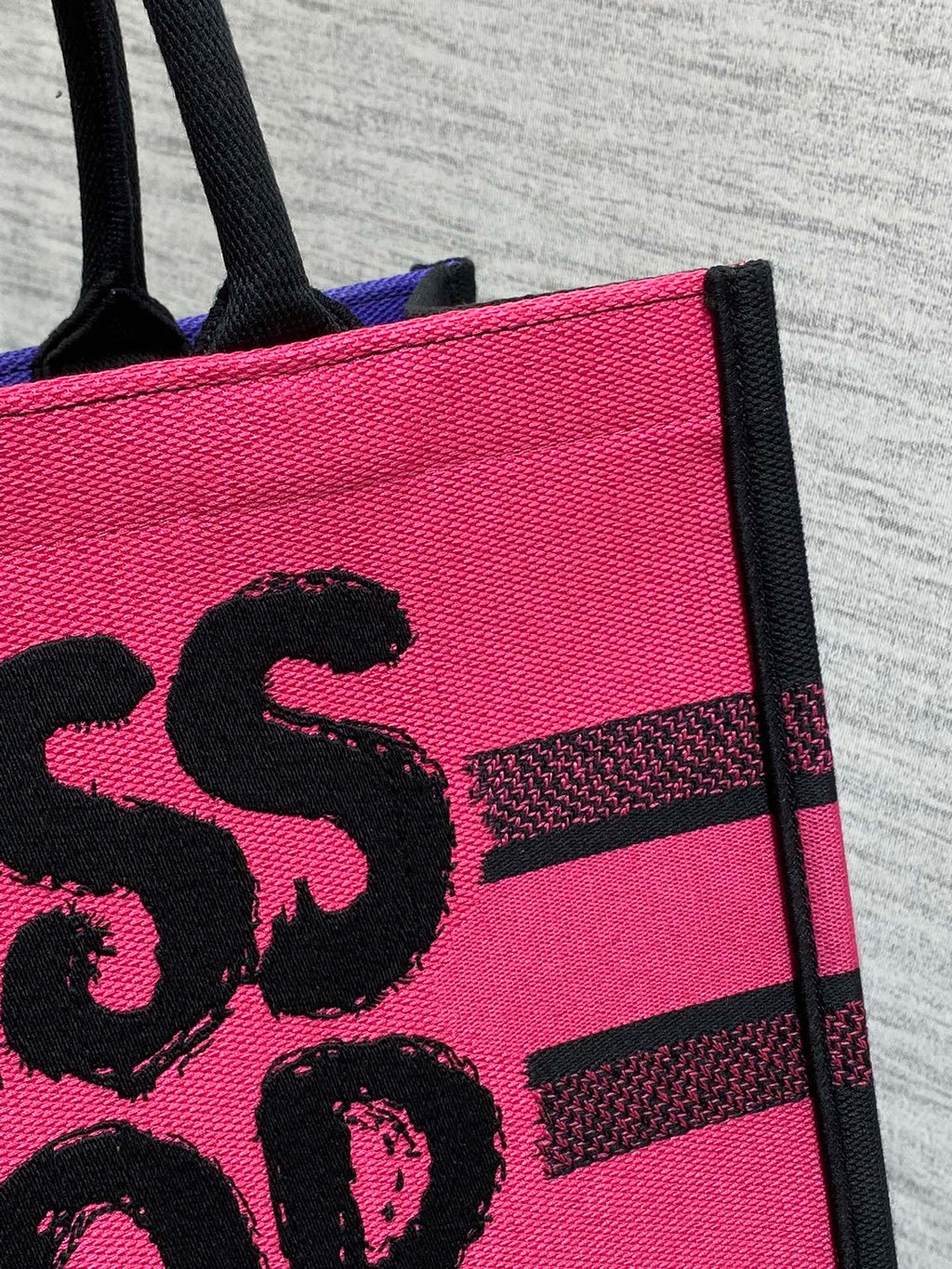 BOOK TOTE 36 IN CERISE RED MIX MINSK PURPLE CANVAS 226510